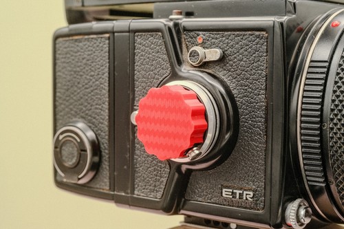 Replacement Film Advance Knob for Bronica - Etrs, Etr, Ertsi compatible - Picture 7 of 8