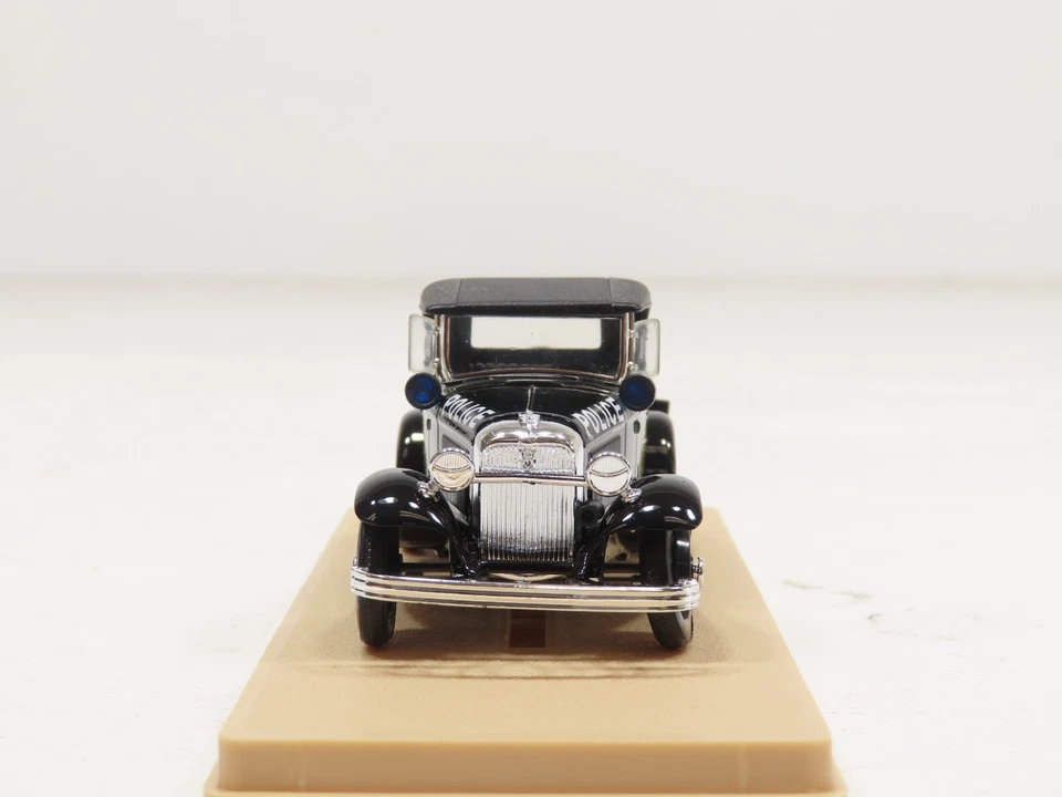 Eligor 1210 Die Cast Ford V8 1932 Police U.S.A. 1/43 Scale NIB  - Image 4 of 4