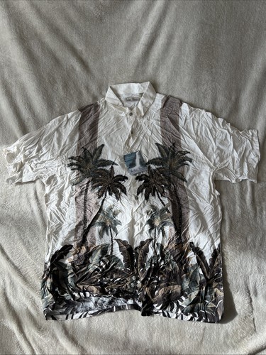 NWT Hollis River Hawaiian Shirt Size XL Short Sleeve Button Front Palm Trees