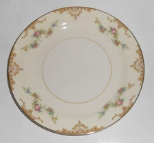 VINTAGE Homer Laughlin Company Aristocrat Eggshell Dessert Plate