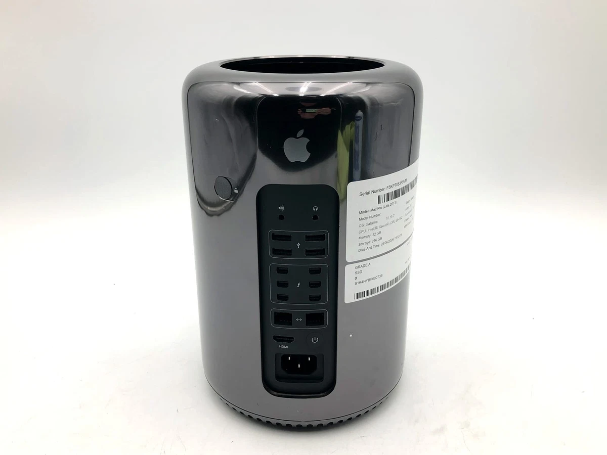 Preços baixos em Computadores desktops e all-in-one Apple Mac Pro