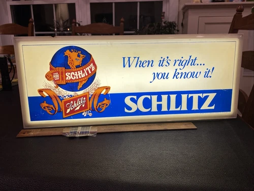 Vtg 1977 Schlitz Beer Light Up World Globe Bar Sign Game Room Milwaukee AS IS***