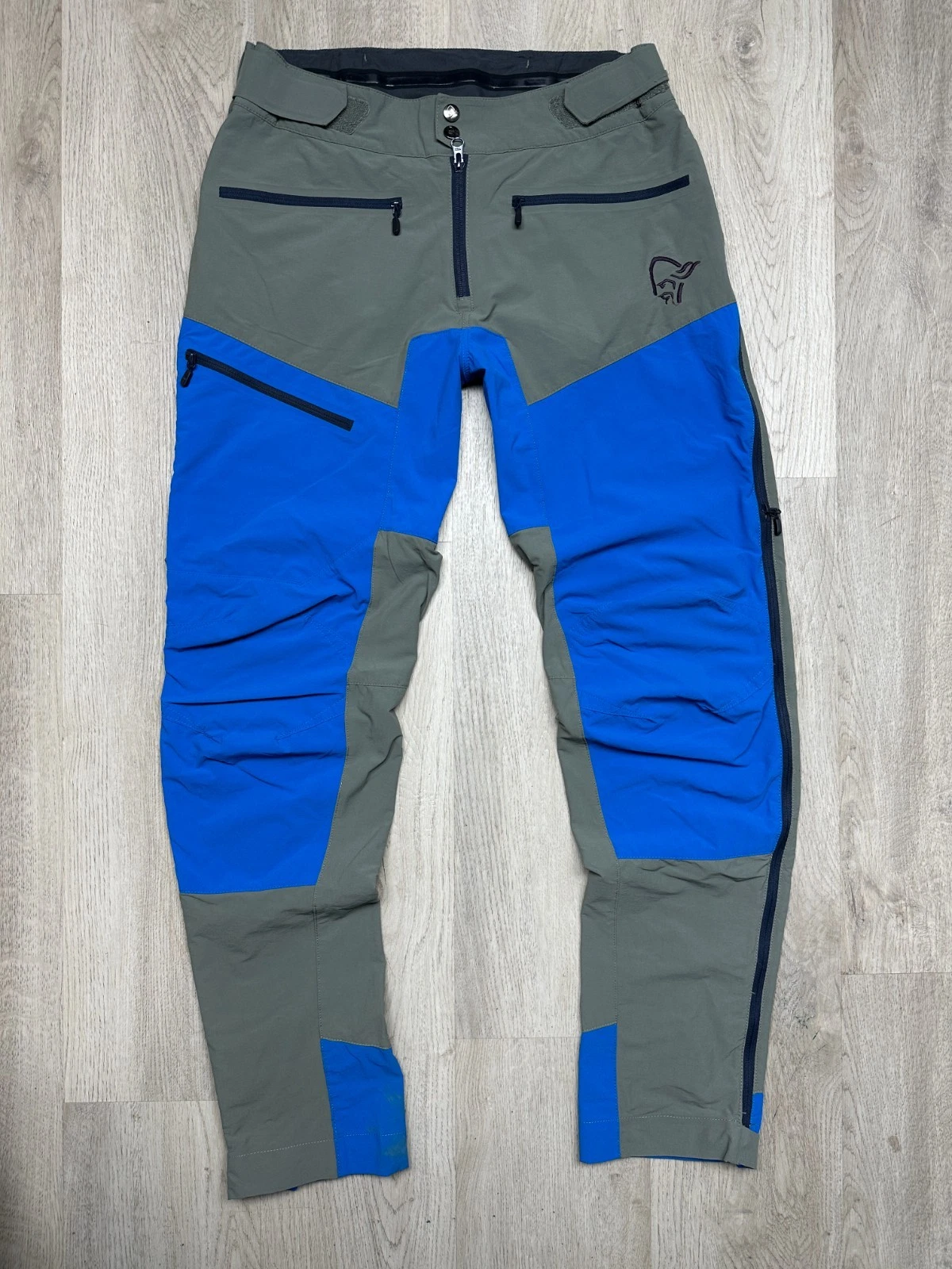 Norrona Fjora Flex1 Mens Outdoor Trekking Pants Size M
Opens in a new window or tab