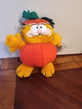 Vintage Dakin Garfield In The Pumpkin Plush Suffed Animal 1981 11" NWT