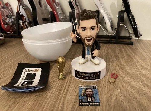 ZURU Ballers Lionel Messi FIFA World Cup Soccer Figure 2022 Trophy  - RARE