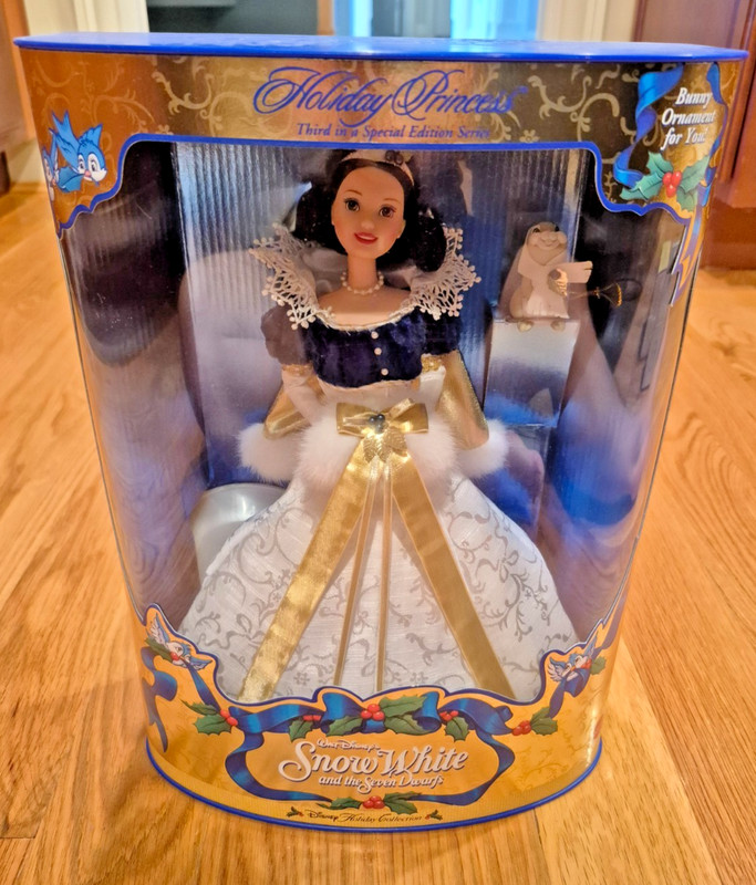 1998 Barbie Snow White Mattel New In Box