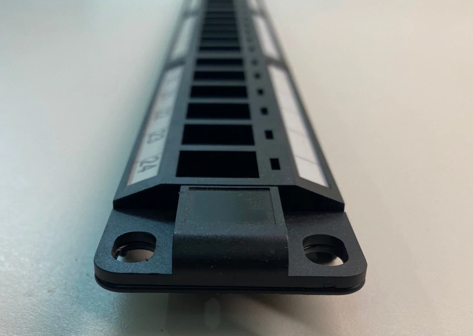 Patch Panel 24 Port Keystone insert compatible - Image 4 of 4