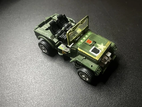 Vintage Transformers Original G1 1982 Autobot Car Hound Incomplete