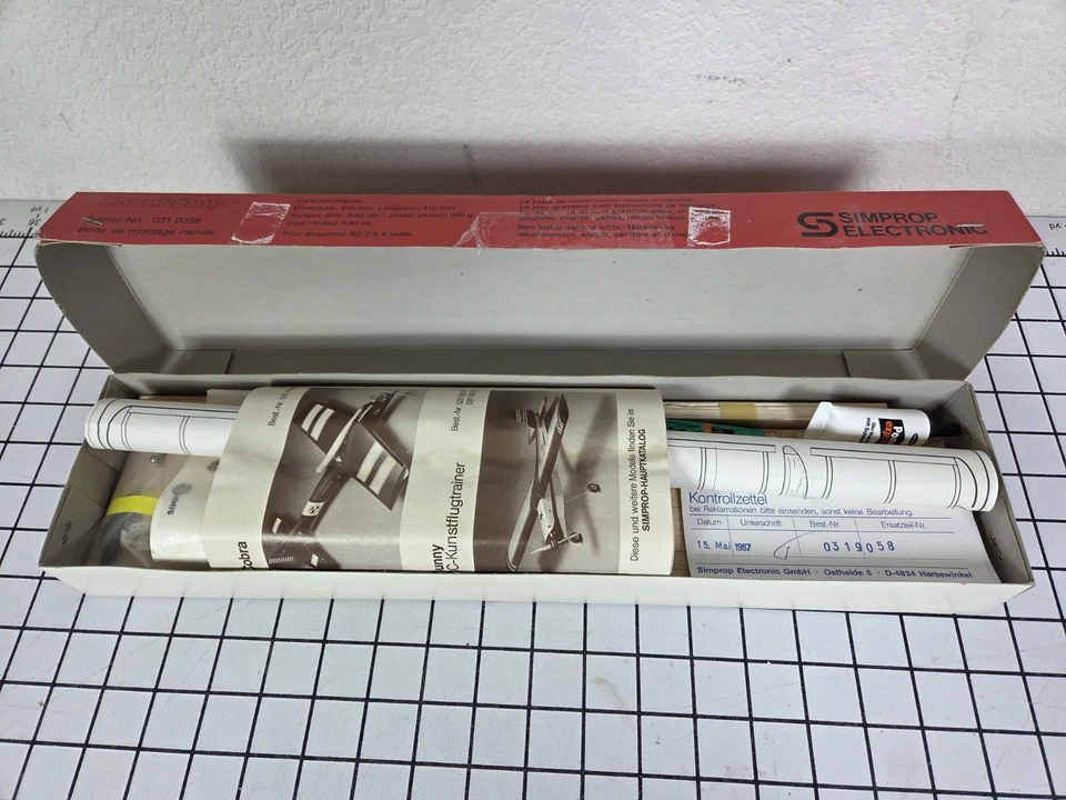 Simprop Electronic 'Zaunkonig' R/C Balsa Model Airplane .049 2-4 Channel NOS NIB - Image 3 of 4