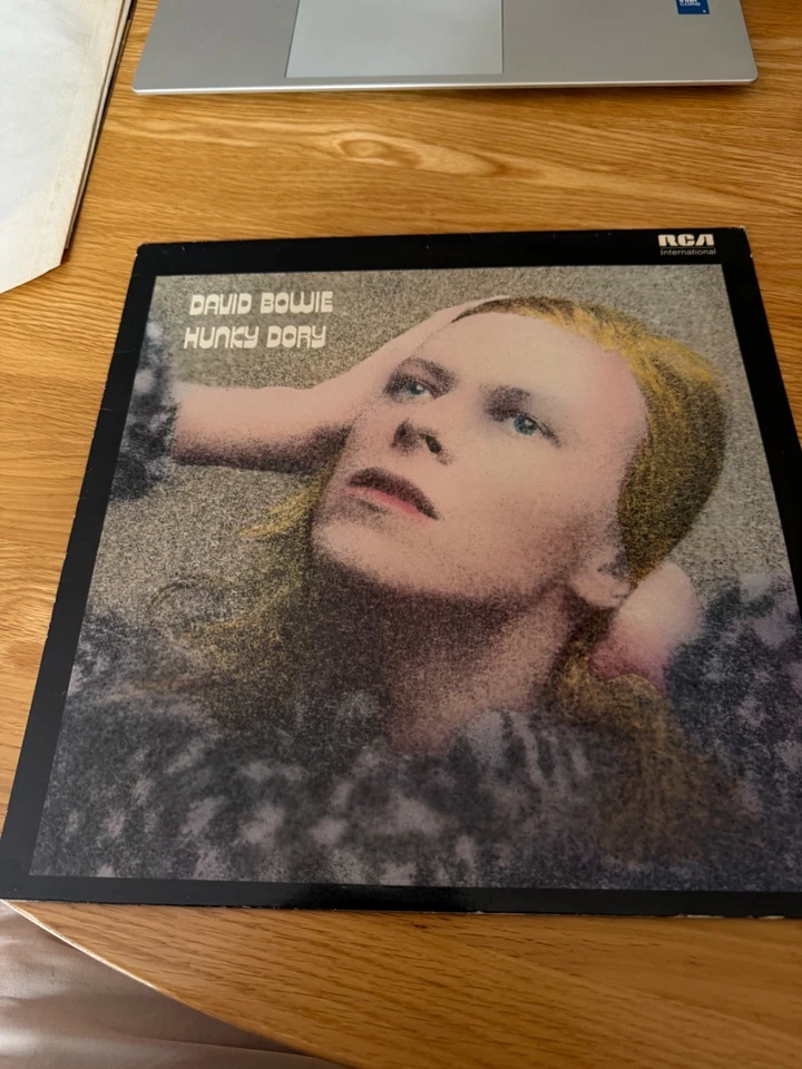 David Bowie Ziggy Stardust LP, photo 1 of 5