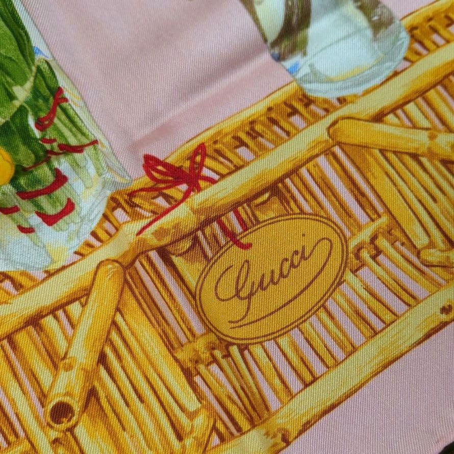GUCCI 100% Silk Scarf　Pink　86cm thumbnail 3