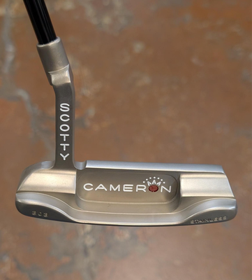 Scotty Cameron Newport Beach Studio Stainless Putter 36