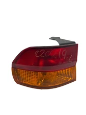 1999 - 2004 Honda Odyssey Tail Light Assembly Left Drivers Side