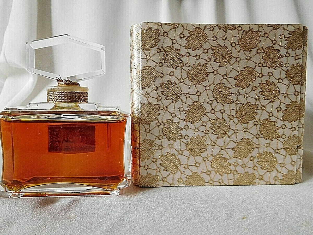 Vintage JEAN DESPREZ DEBUTANTE DE VERSAILLES 1.25 oz Perfume