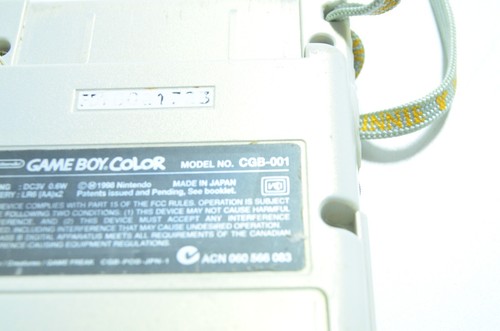 Nintendo Gameboy Color Pokemon Center Limited Edition Gold and Silver Tested - Picture 6 of 7