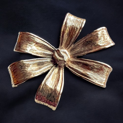 Monet Gold Schleife Brosche Retro 40er Vintage Statement Pin seltene Marke - Bild 8 von 8