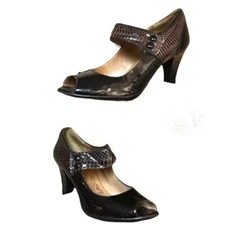 Softt brown alligator-type pumps size 10M