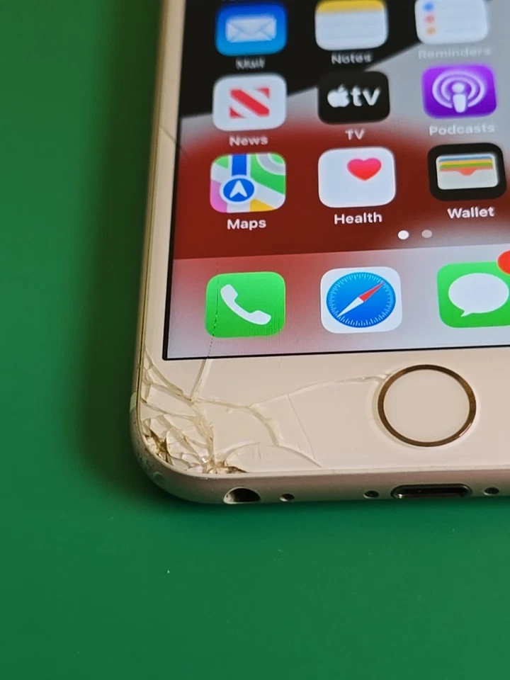 Apple iPhone 6S 32GB Unlocked A1688 Rose Gold - Faulty Read Desc (DK738 - Image 4 of 4