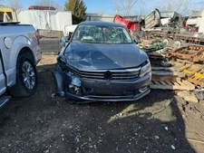 (LOCAL PICKUP ONLY) Trunk/Hatch/Tailgate Sedan Rear View Camera Fits 16-19 PASSA