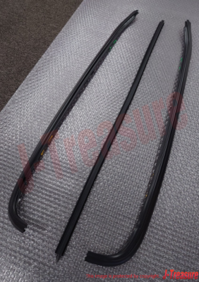 HONDA Genuine INTEGRA DC1 DC2 94-01 Front Windshield Molding Upper