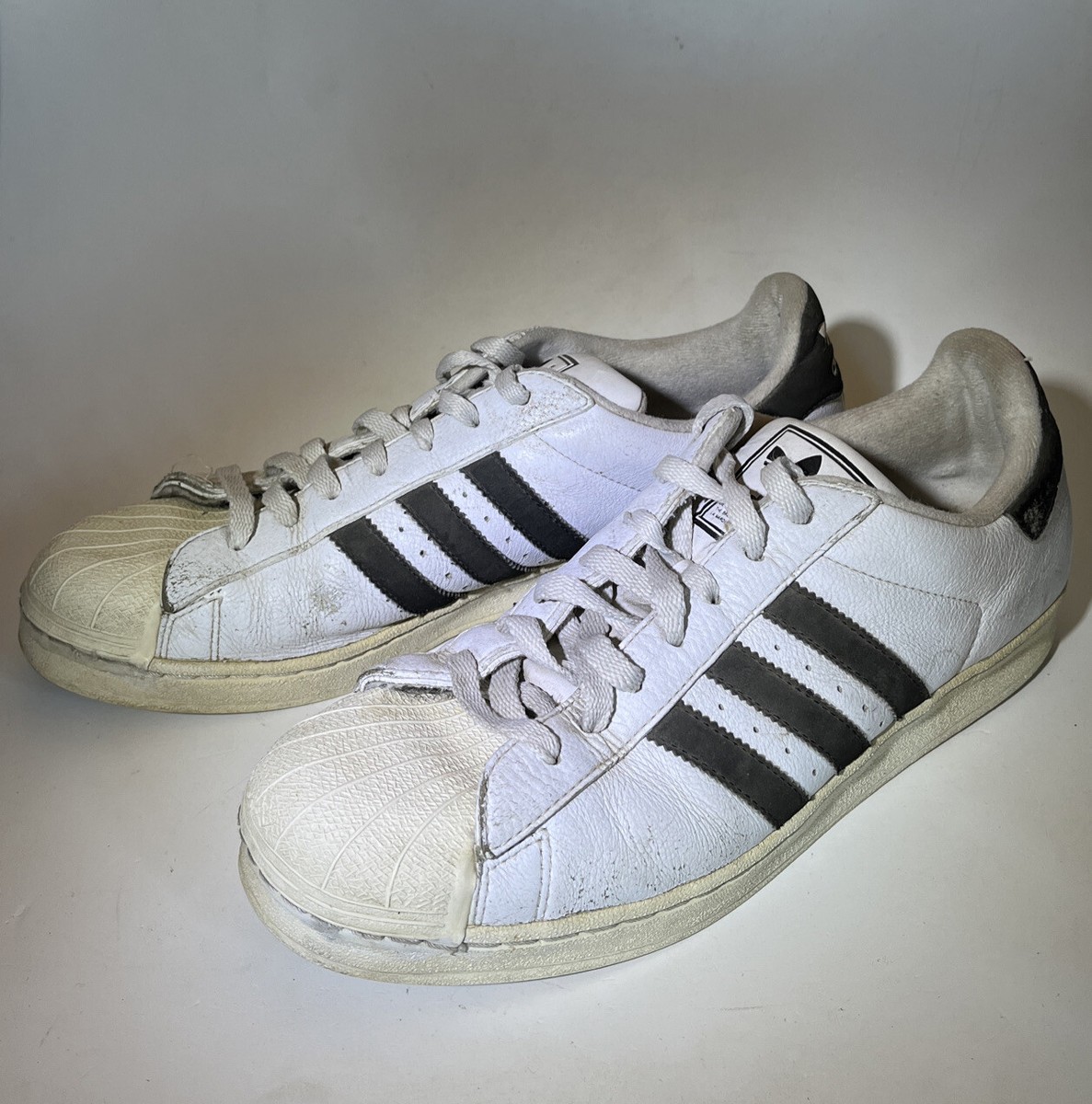 Adidas Vintage 1998 Mens US Sz. 11.5 Sneakers ART: 034859 98 Adidas Vintage 1998 Mens US Sz. 11.5 Sneakers ART: 034859 98