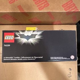 LEGO DC Batmobile Tumbler: Scarecrow Showdown 76239 422 pcs Ages 8+ (New in Box)