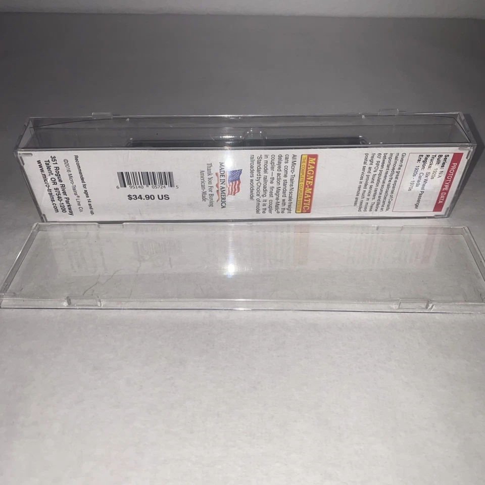 Coche de pasajeros pesado nacional canadiense escala N correo expreso nuevo en caja Foto 4 de 4