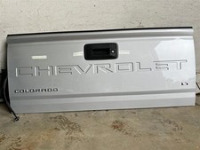 Tailgate Wtailgate Assist 84718475 For 21-22 Colorado 2440549