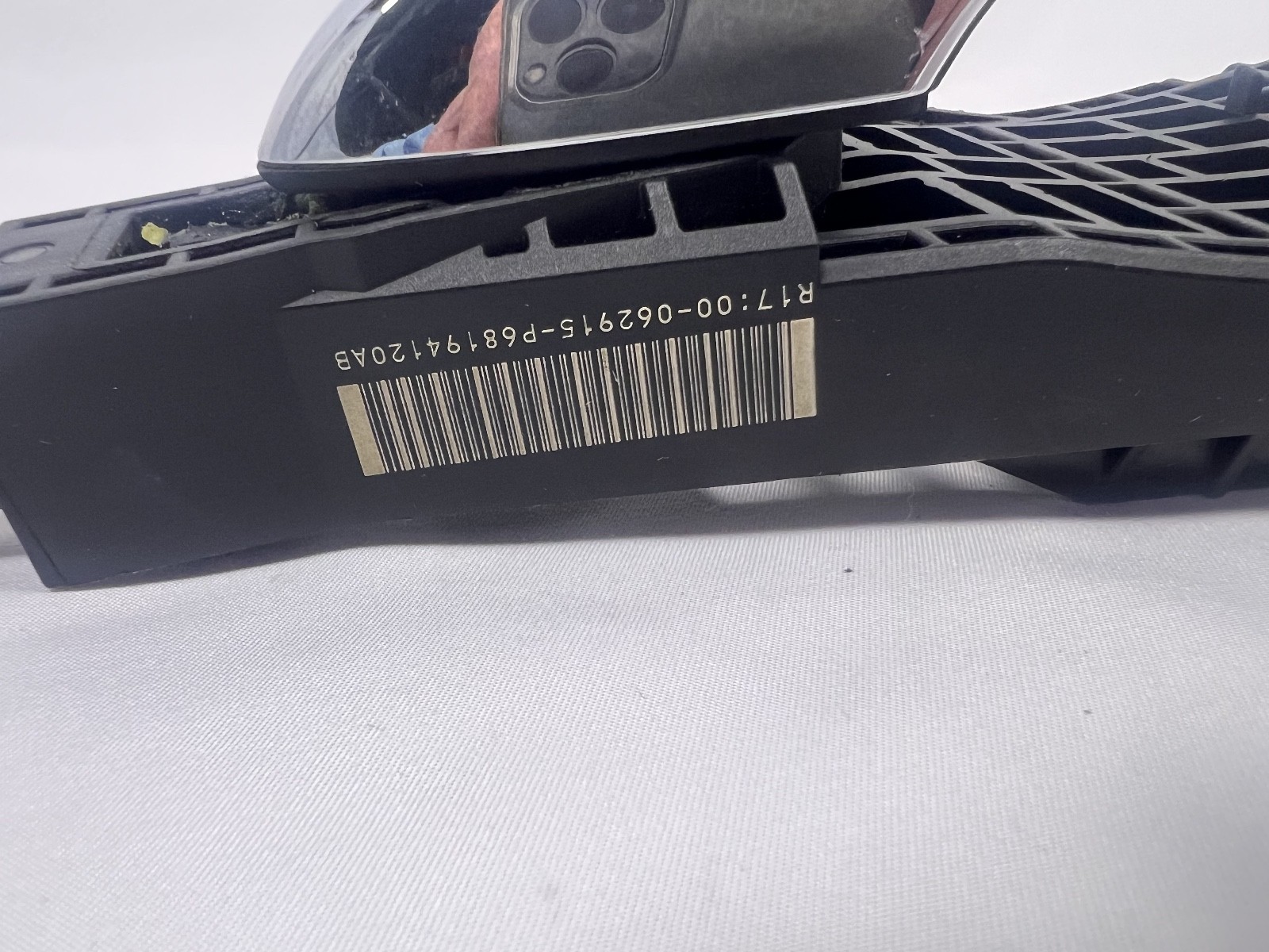 14-23 Maserati Ghibli Front Right Driver Side Exterior Door Handle keyless OEM