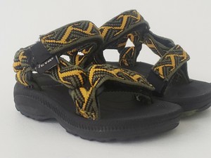 infant tevas