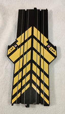 Life-Like track HO Slot Car 1 piece of 9 inch Lap counter Straight Track