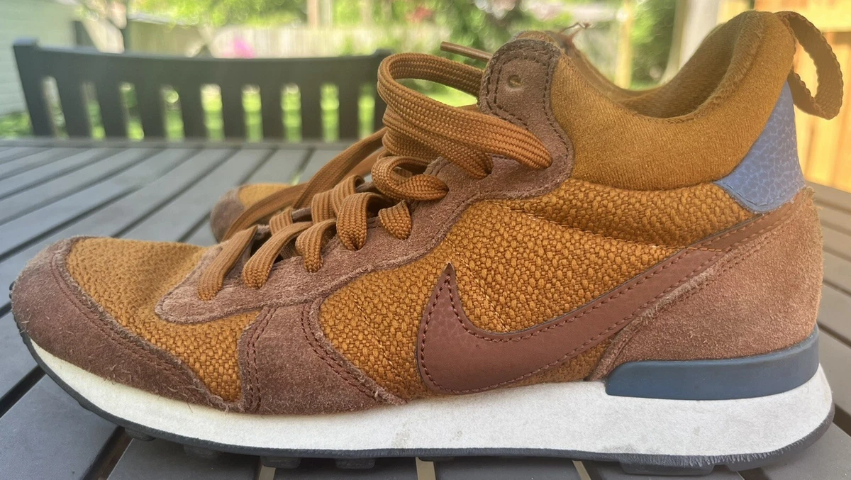 Nike clearance internationalist 6.5