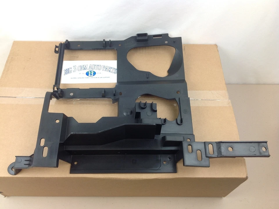 Carcasa de faro de conductor Chevrolet Silverado GMC Sierra LH soporte OEM 15798919 Foto 4 de 4