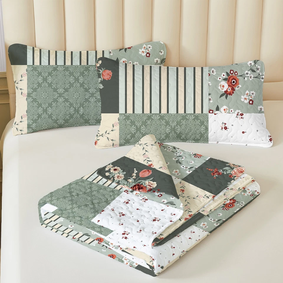 Lightweight Patchwork Quilt Set Reversible Floral Bedspread Coverlet All Seasons - Image 4 of 4