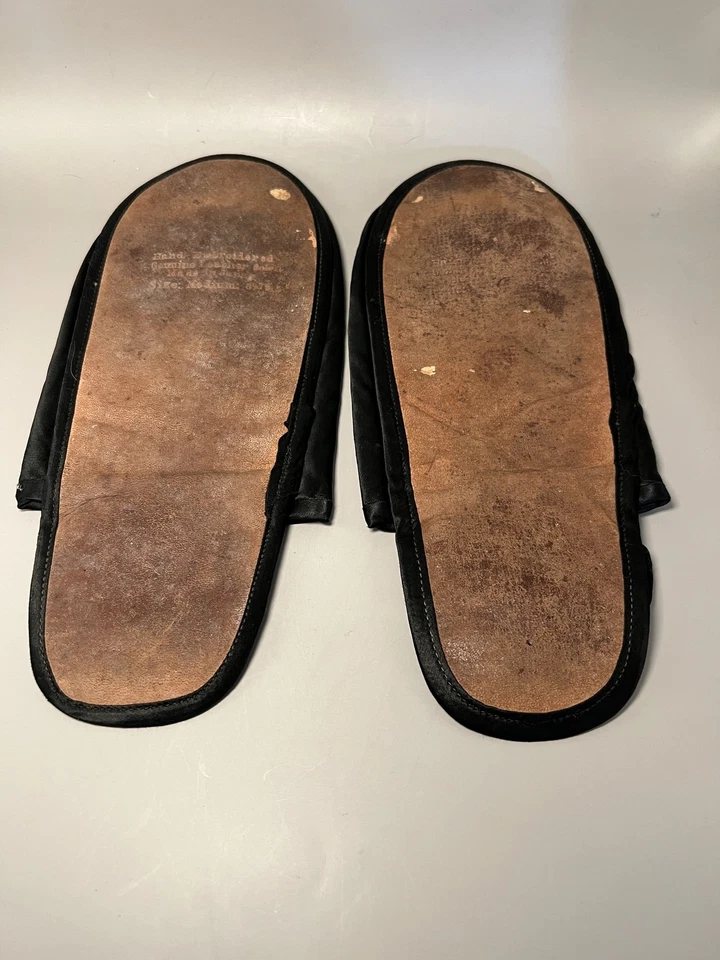 Zapatillas vintage bordadas a mano para mujer medianas satinadas florales acolchadas años 70 mulas Foto 3 de 4