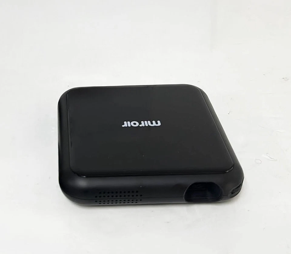 Miroir M76 Wireless Projector - Black - Image 2 of 3