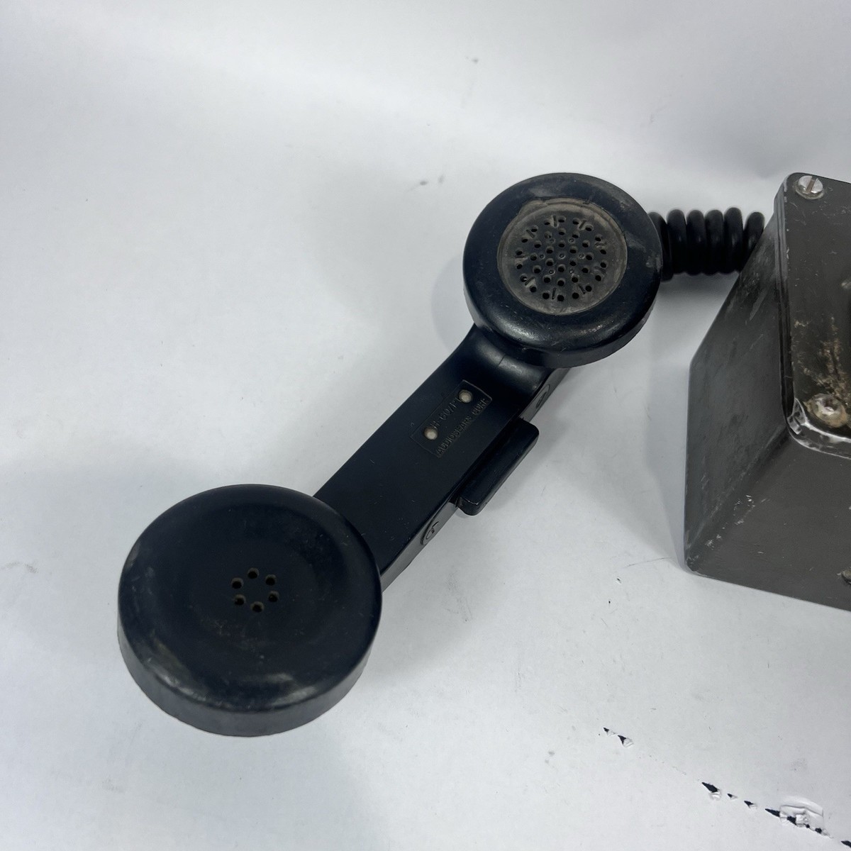 Vintage Korean / Vietnam War Era US Army Military Field Telephone
