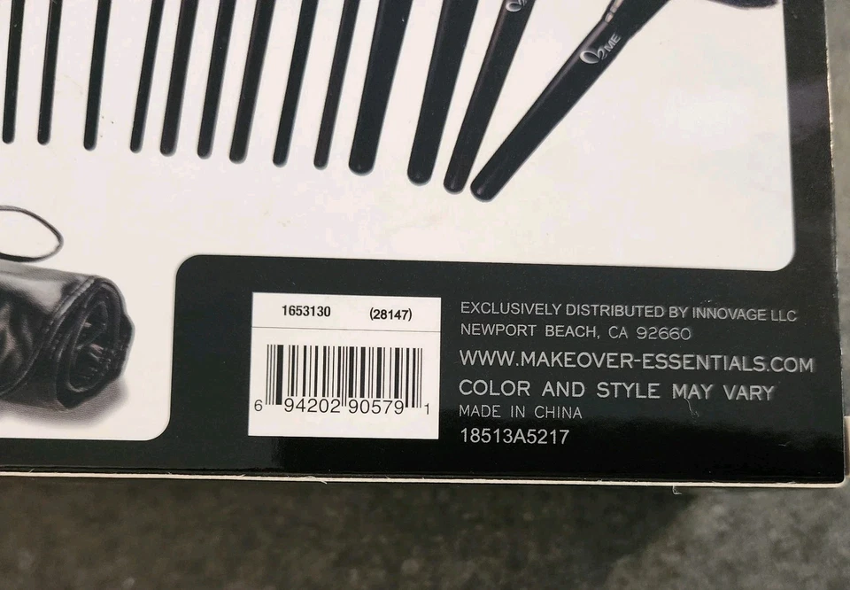 Makeover Essentials 24 Piece Professional Face & Eye Brush Set W/Various Sizes - Image 4 of 4