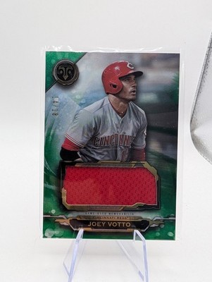 2019 Topps Triple Threads Relics Emerald /18 Joey Votto #SJR-JV1