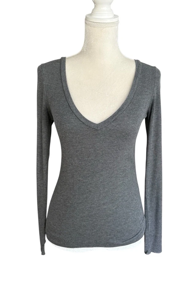 Revolve LNA длинным рукавом ребристый верхний женский размер XS V-образным вырезом темно серый резинке мягкий - Изображение 2 из 4