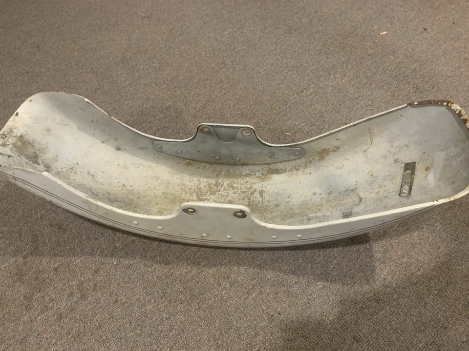Guardabarros rueda delantera Harley Davidson Fat Boy buen estado Foto 3 de 3