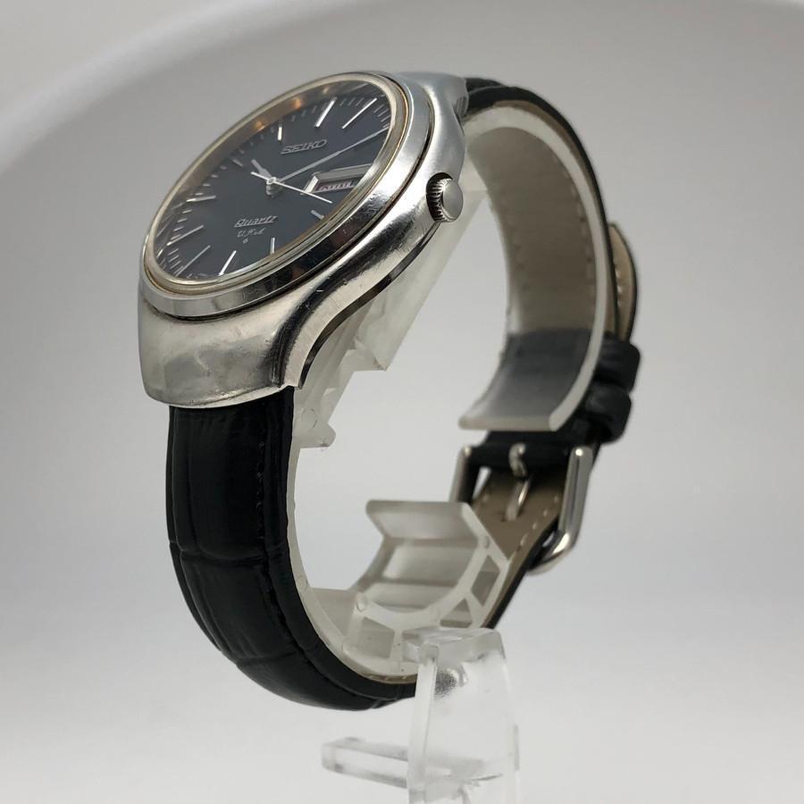 Seiko V.F.A 3823-7001 Vintage Day Date Black Silver Round