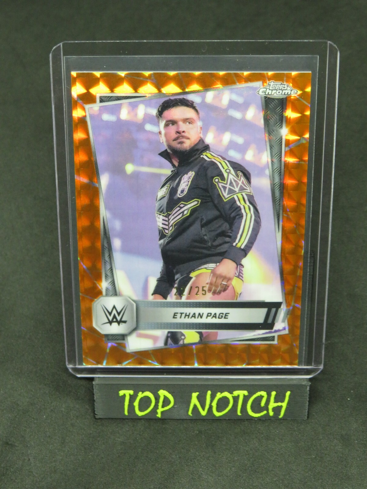 2025 TOPPS CHROME WWE ETHAN PAGE ORANGE GEOMETRIC /25 AL2