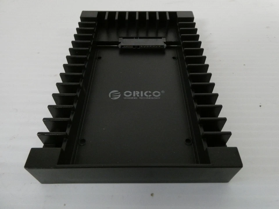 Orico 2.5 to 3.5 inch hard disk converter adapter caddy - Image 2 of 4