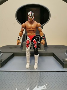 rey mysterio elite 32