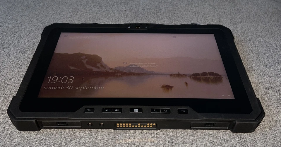 Dell latitude 7202, Etat Correct, Intel M-5Y71, 8Go RAM, 120Go SSD - Photo 2/4