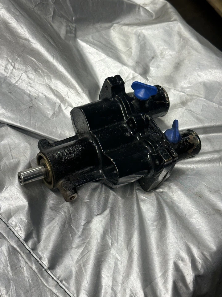 MerCruiser Bravo Raw Sea Water Pump 4.3L 5.0L 5.7L 350 Mag Mpi 862814C 8M0139994 - Image 4 of 4