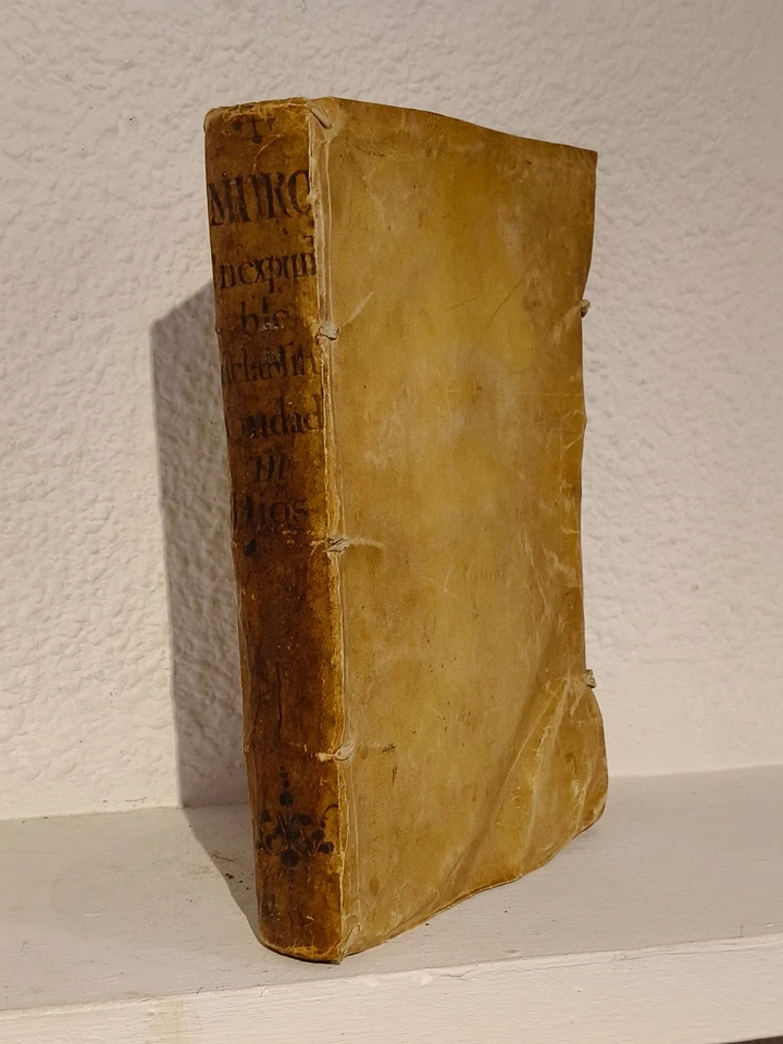 1735 Spanish Book, Sagrado inexpugnable, vellum cover, two-ink text, engraving - Image 3 of 4