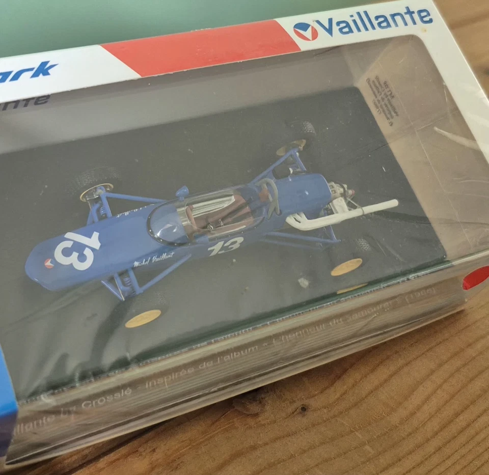 SPARK, VAILLANTE by Crosslé - inspirée de l’album - L’honneur du samouraï – 1... - Photo 2/2