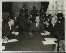 1933 Press Photo Rep.Robert Ramspeck at 30 hour Work Week Hearing - nef50744